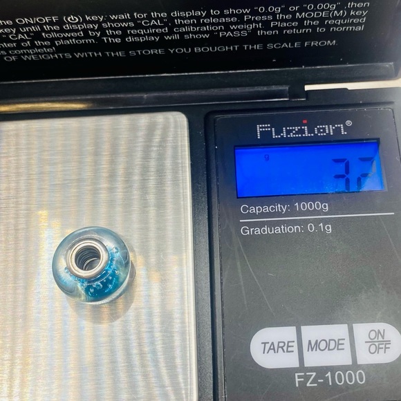 EUC Pandora 791618CZ Sterling Silver Blue Effervescence Murano Glass Charm w/ CZ - Picture 8 of 8